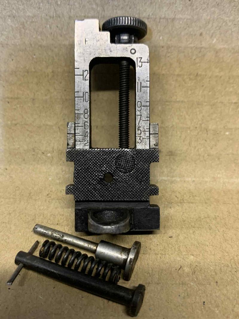 LEE ENFIELD No4 MK1 SINGER TYPE MILLED REAR SIGHT. GOOD WORKING ORDER WITH GOOD CLICKS .