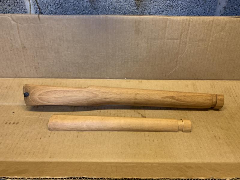 LEE ENFIELD L42A1 FOREND AND HANDGUARD. REPRODUCTION