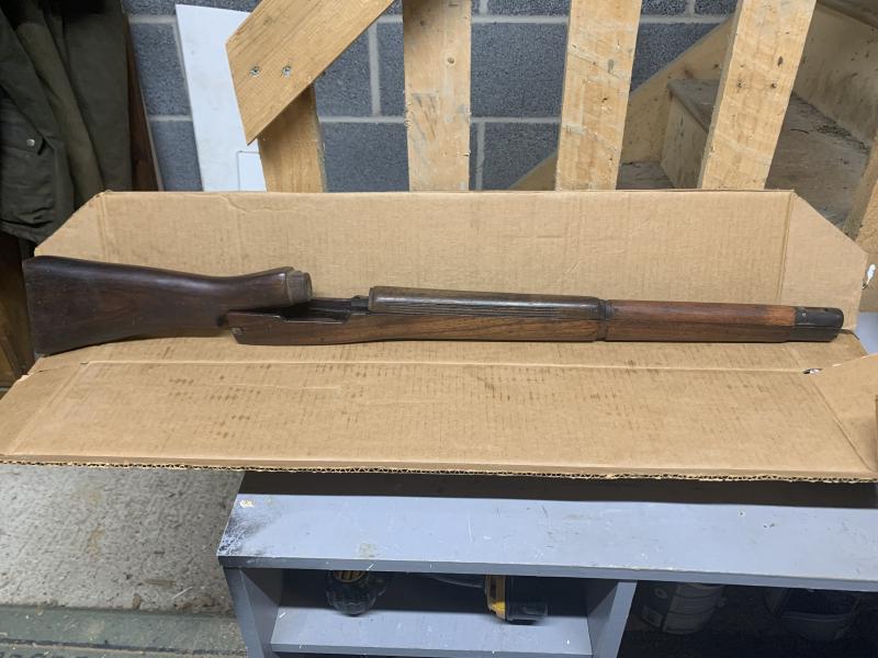 LEE ENFIELD No4 mK1 EARLY LONG BRANCH WOOD SET. AS USED ON EARLY No4 TRIALS RIFLES