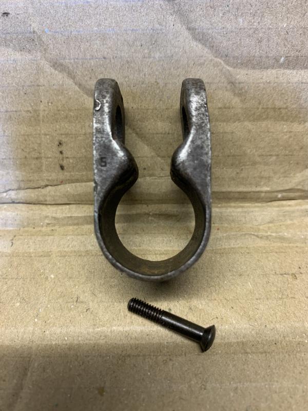 LEE ENFIELD No4 SAVAGE FRONT SIGHT PROTECTOR AND SCREW